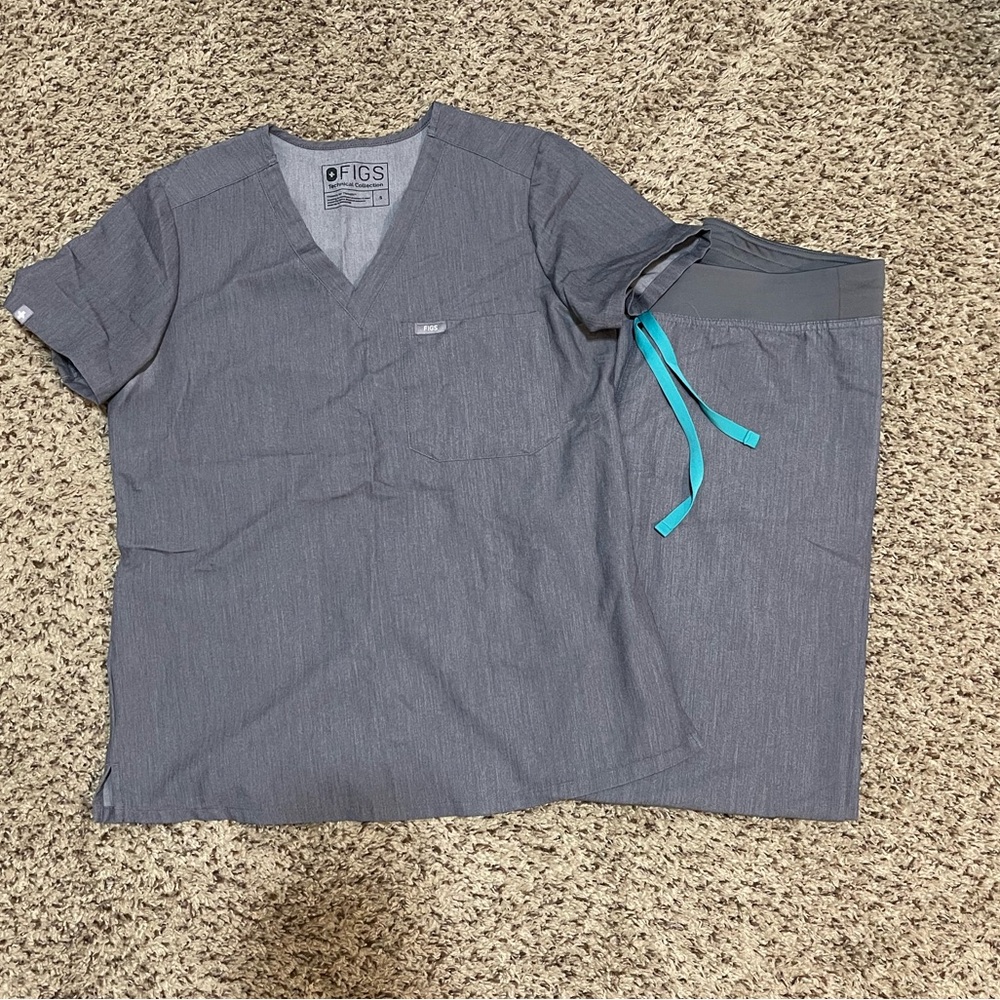 Figs Scrubs. Size small